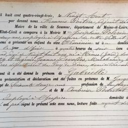 Coco Chanel, 1E178-212 � AMS