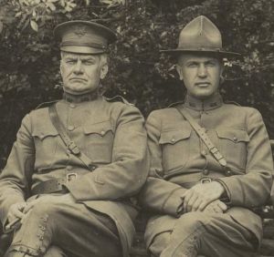 Portait de 2 militaires Portait de 2 militaires